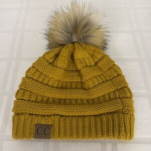 C.C Thick Cable Knit‎ Faux Fuzzy Fur Pom Beanie Cap.